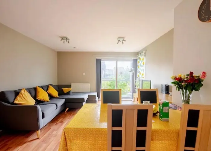 Apartmento com 2 dormitórios